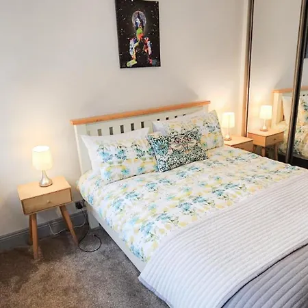 By Trident Homes 펜션 Passage East